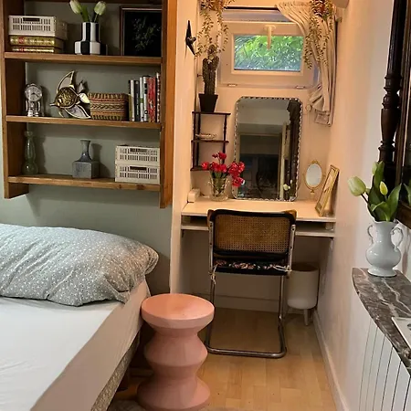 Quarto em Acomodações Particulares Tiny And Cosy French Orly